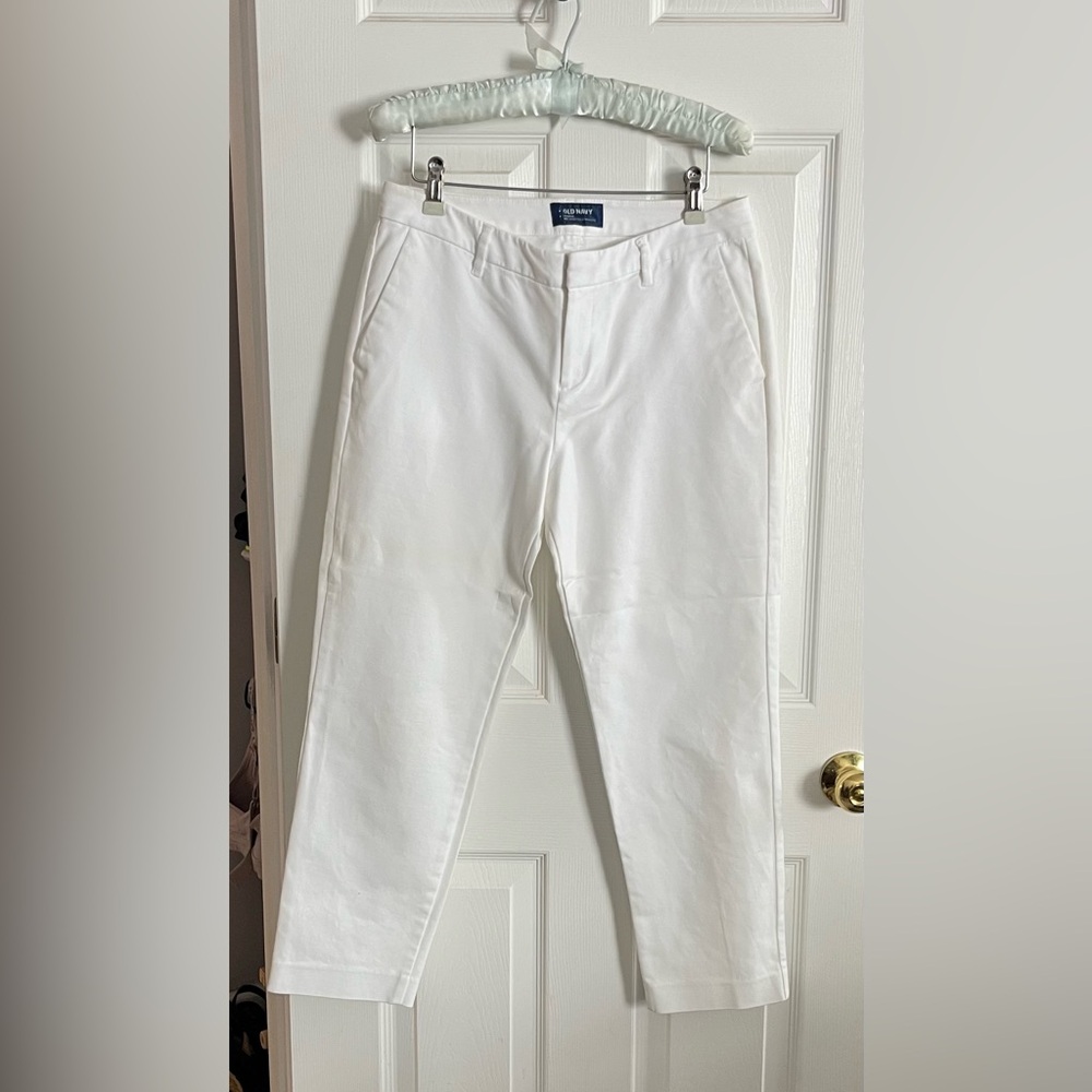 White Capri Pants